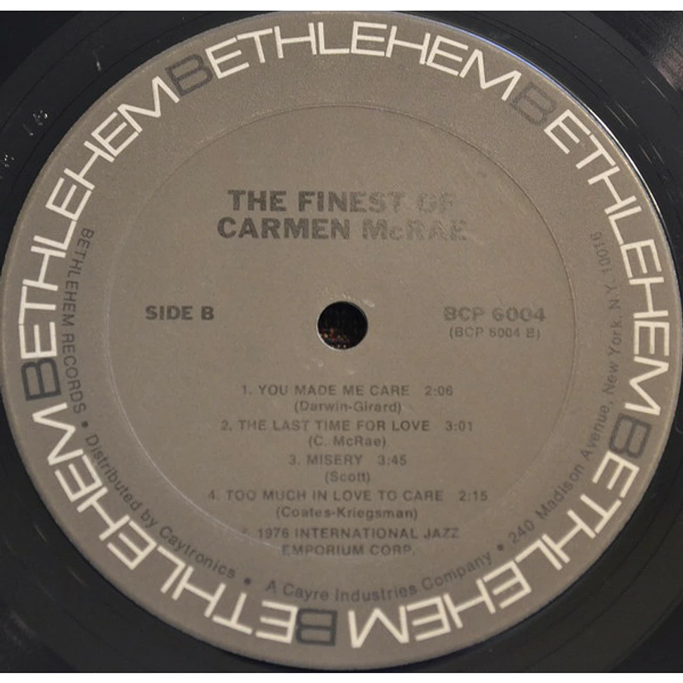 Carmen McRae - ''You'd Be So Easy To Love''