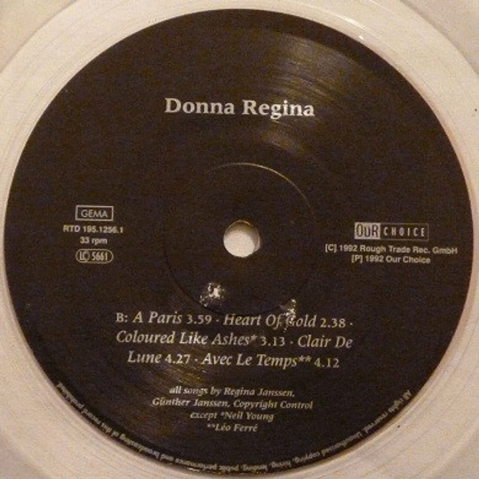 Donna Regina - Lazing Away