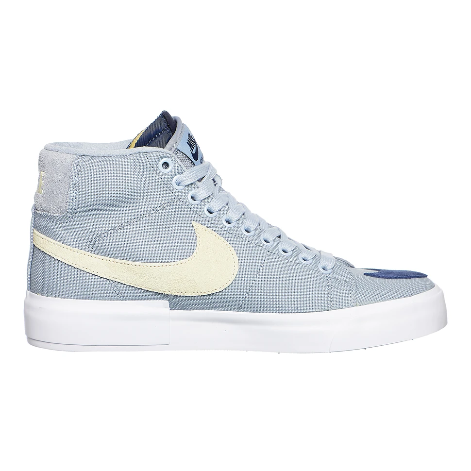 Nike SB - Zoom Blazer Mid Edge