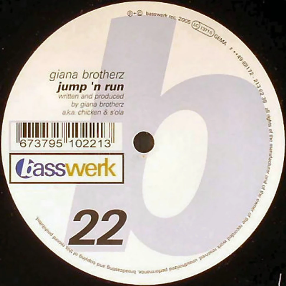 Giana Brotherz - Drohne / Jump 'n Run