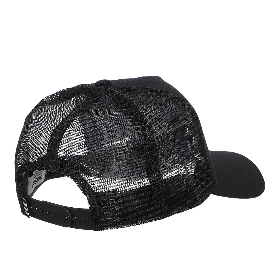 adidas - R.Y.V. Curved Trucker Cap