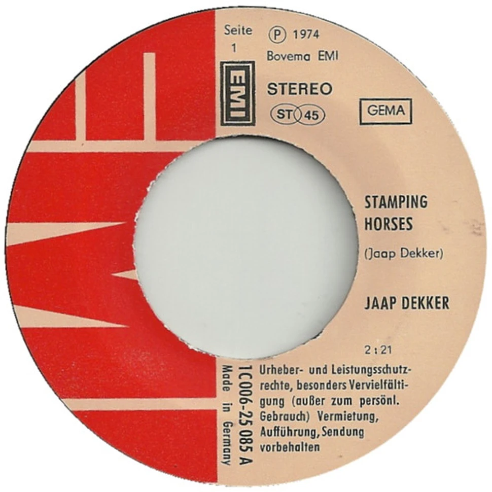 Jaap Dekker - Stamping Horses
