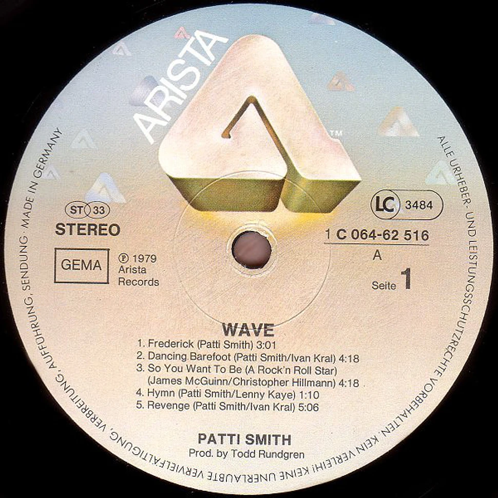 Patti Smith Group - Wave