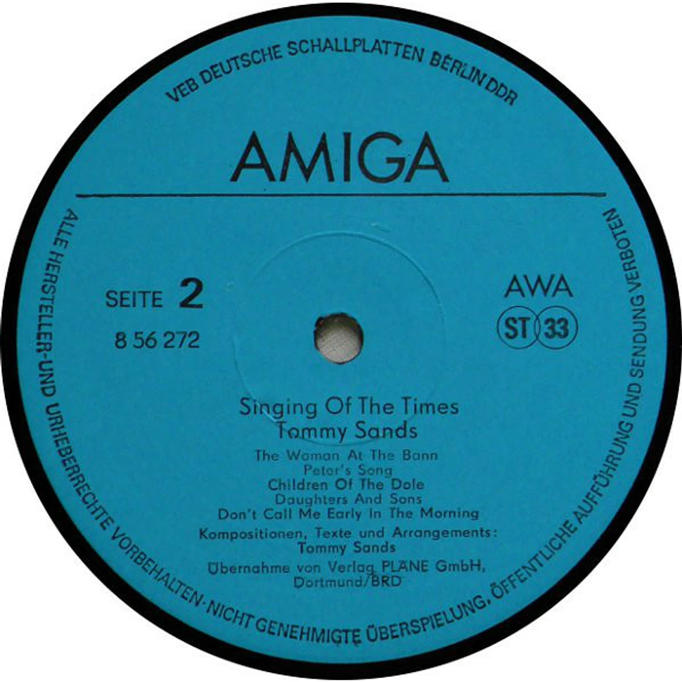 Tommy Sands - Singing Of The Times