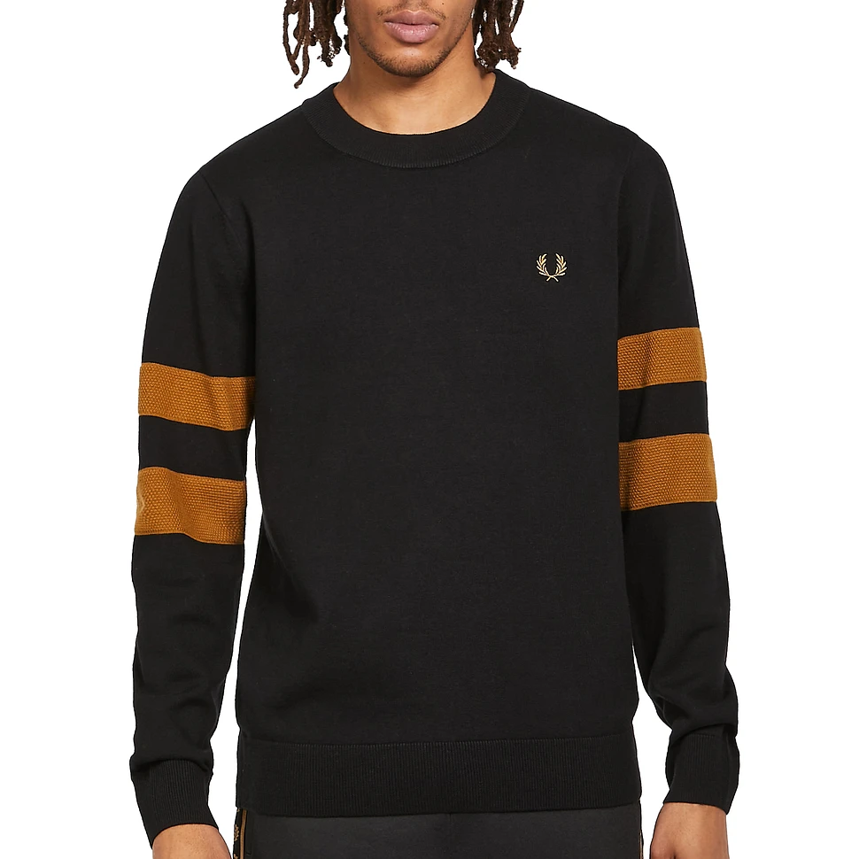 Fred Perry - Tipped Sleeve Jumper