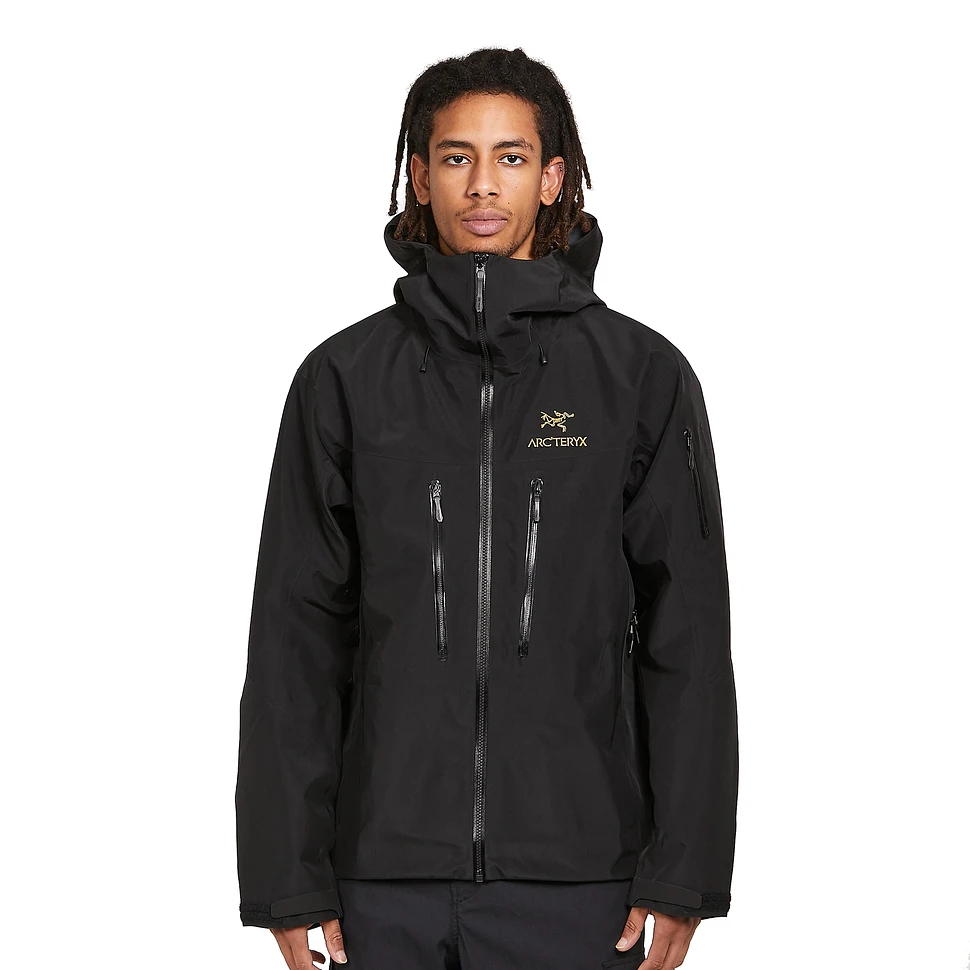 マーケティング 22AW新品 ARC'TERYX alpha sv 24K black M agapeeurope.org