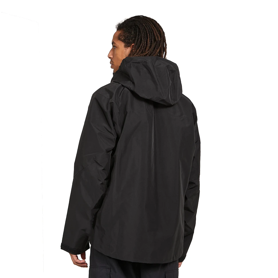 Arc'teryx - Alpha SV Jacket (24 K Black) | HHV