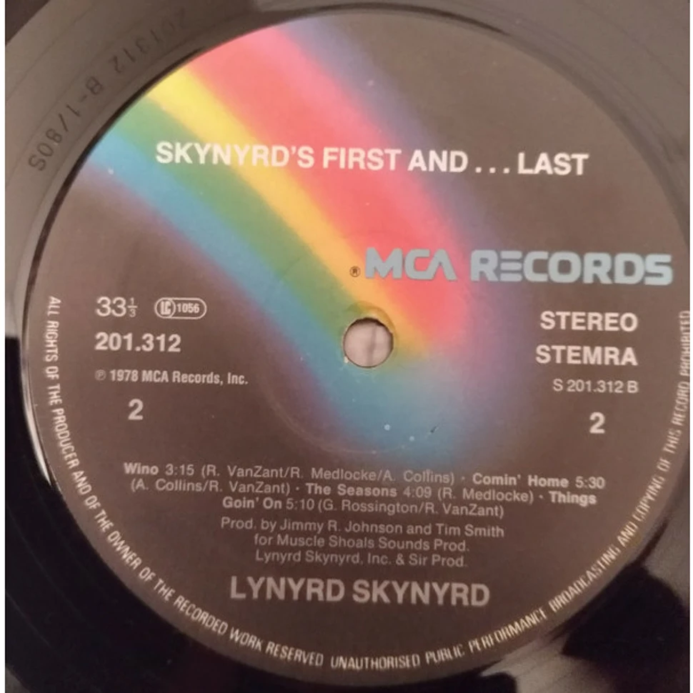 Lynyrd Skynyrd - Skynyrd's First And... Last