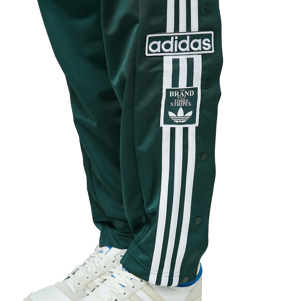 Ontaarden Zorg Petulance adidas - Adicolor Classics Adibreak Pant (Mineral Green) | HHV