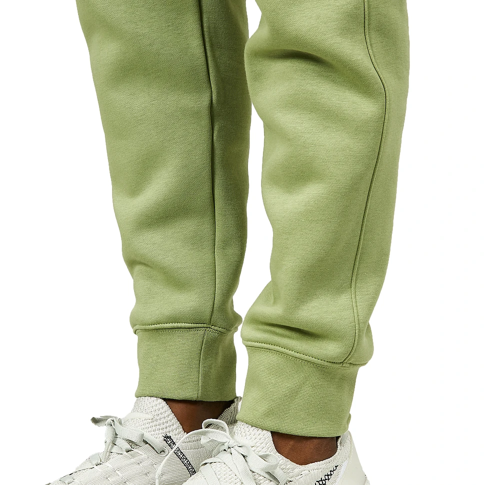 Nike - Sportswear Club Fleece Cargo Pants (Alligator / Alligator ...