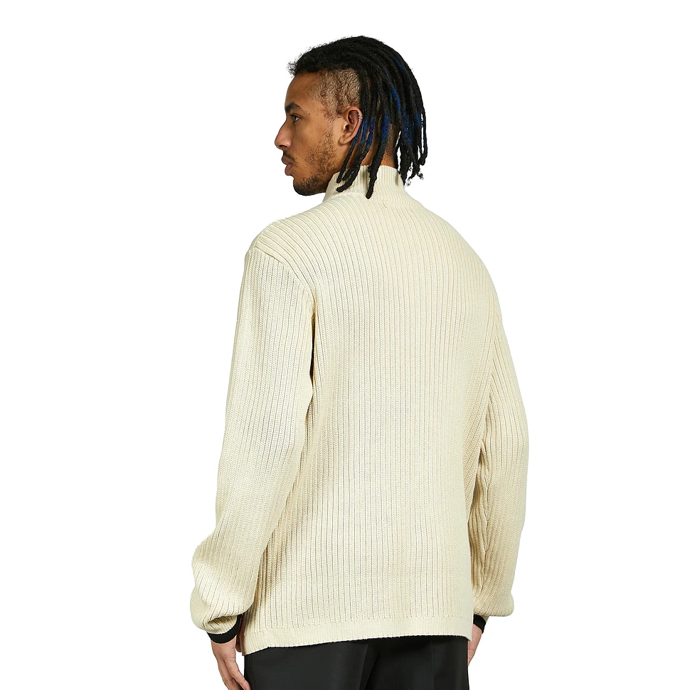 Fred Perry - Textured Funnel Neck Jumper