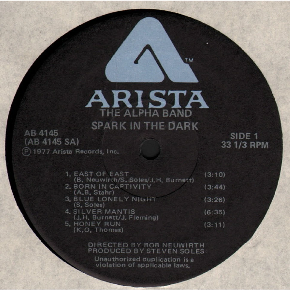 The Alpha Band - Spark In The Dark