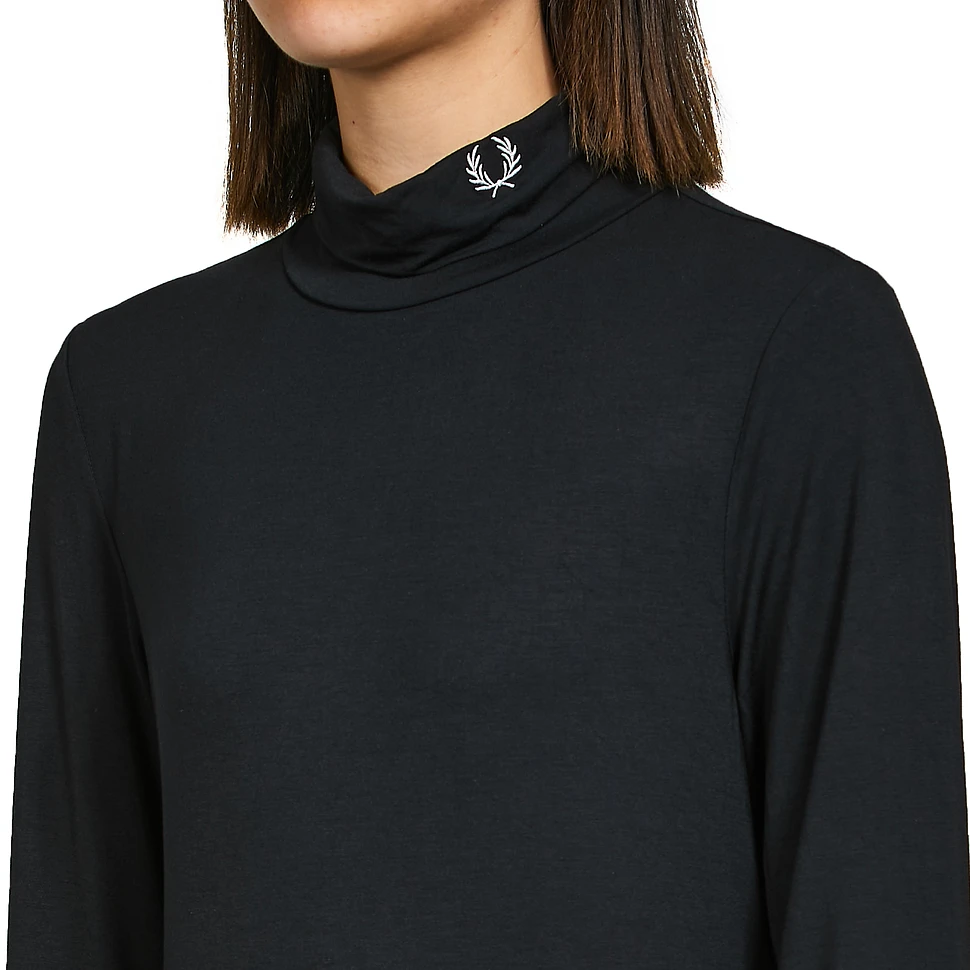 Fred Perry - Roll Neck Top