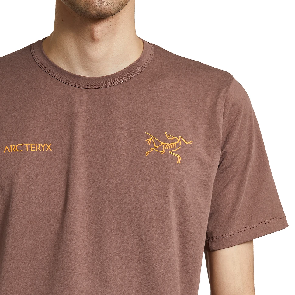 Arc'teryx - Captive Split SS T-Shirt (Velvet Sand) | HHV