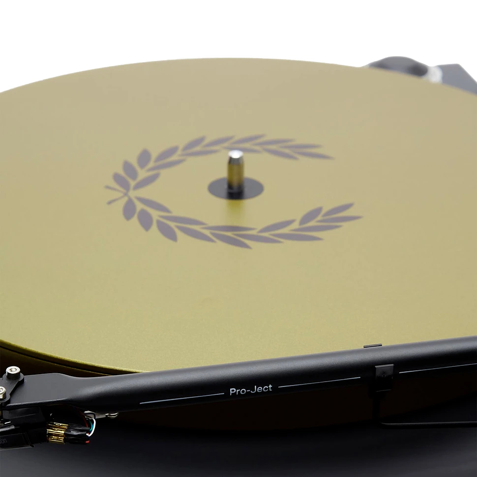 Fred Perry x Pro-Ject - Record Deck