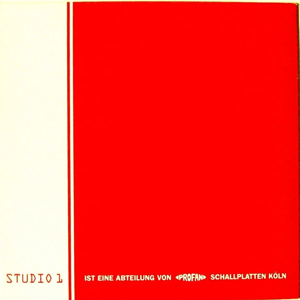 Studio 1 - Rot
