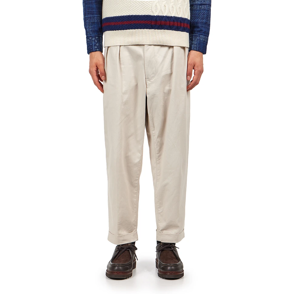 Beams Plus - 2 Pleats Tapered Twill (Cement) | HHV