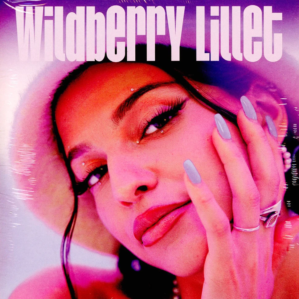 Nina Chuba - Wildberry Lillet Mit Gewinnspiel