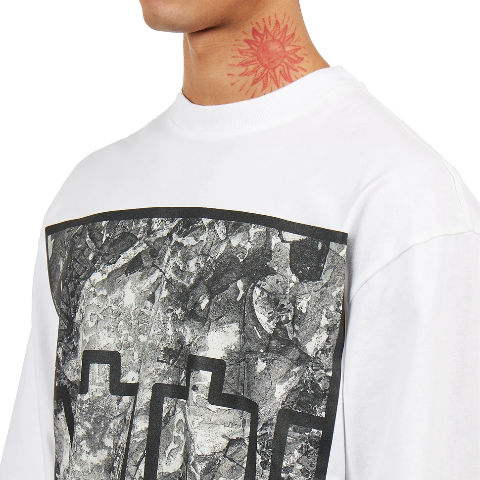 The Trilogy Tapes - Block Ice Longsleeve (White) | HHV