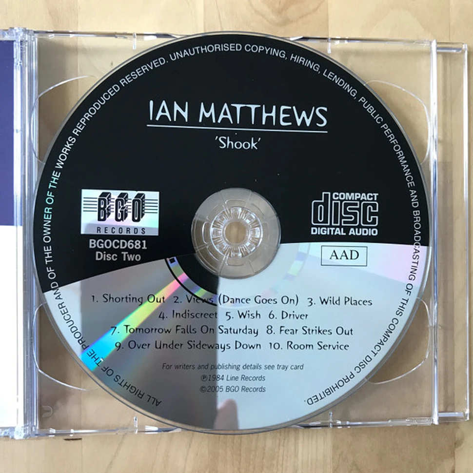 Iain Matthews - Spot Of Interference / 'Shook'