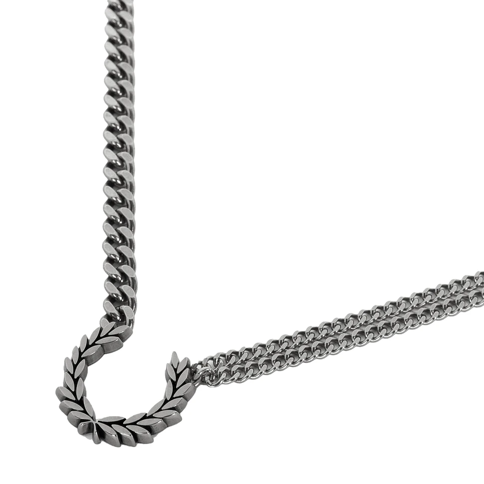Fred Perry - Double Chain Laurel Wreath Necklace (Metallic Silver) | HHV