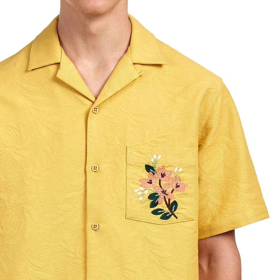 Portuguese Flannel - Beach Resort Embroidery Flowers Shirt