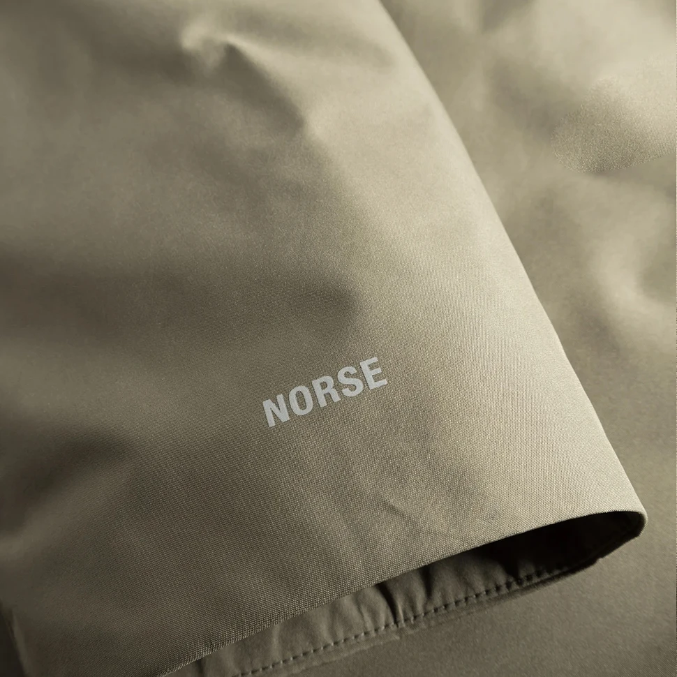 Norse Projects - Vargo Gore-Tex Windstopper Raglan Mac