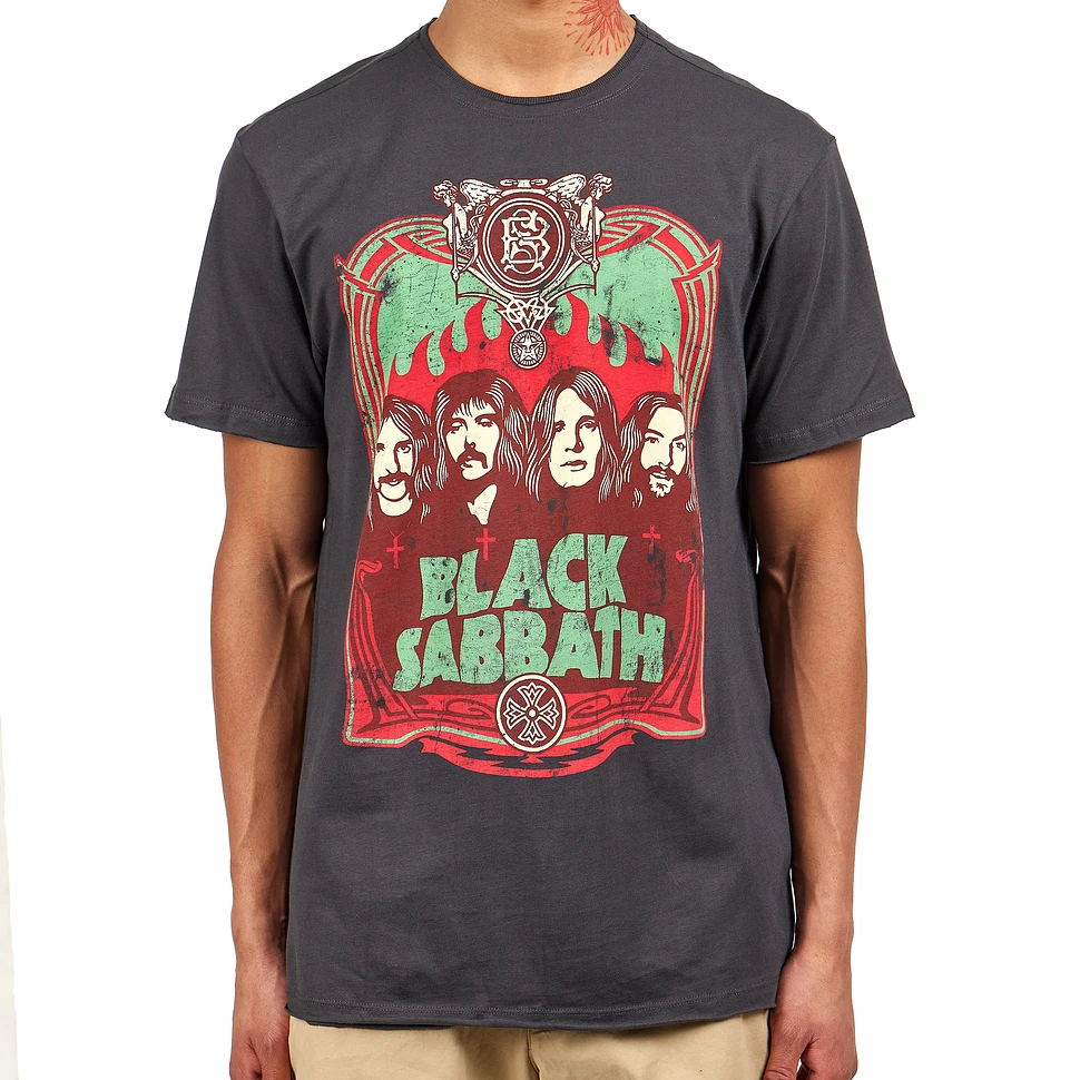 Black Sabbath - Flames T-Shirt