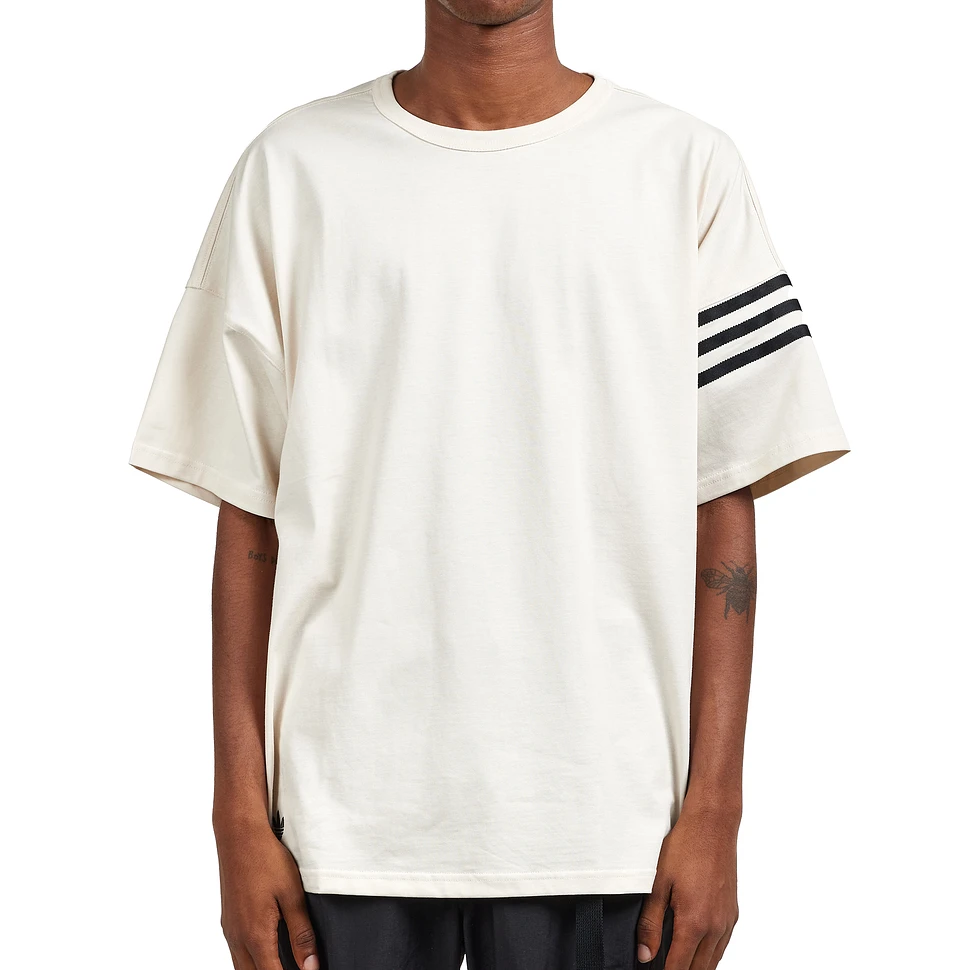 adidas - Neuclassics Tee