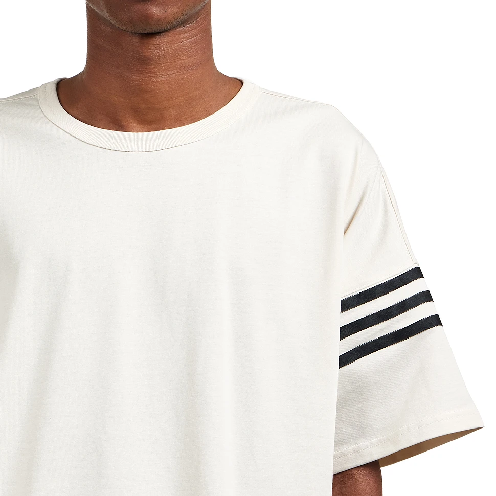 adidas - Neuclassics Tee