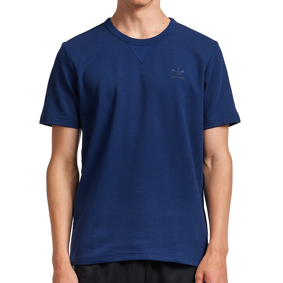 adidas - Trefoil Essentials Waffle T-Shirt