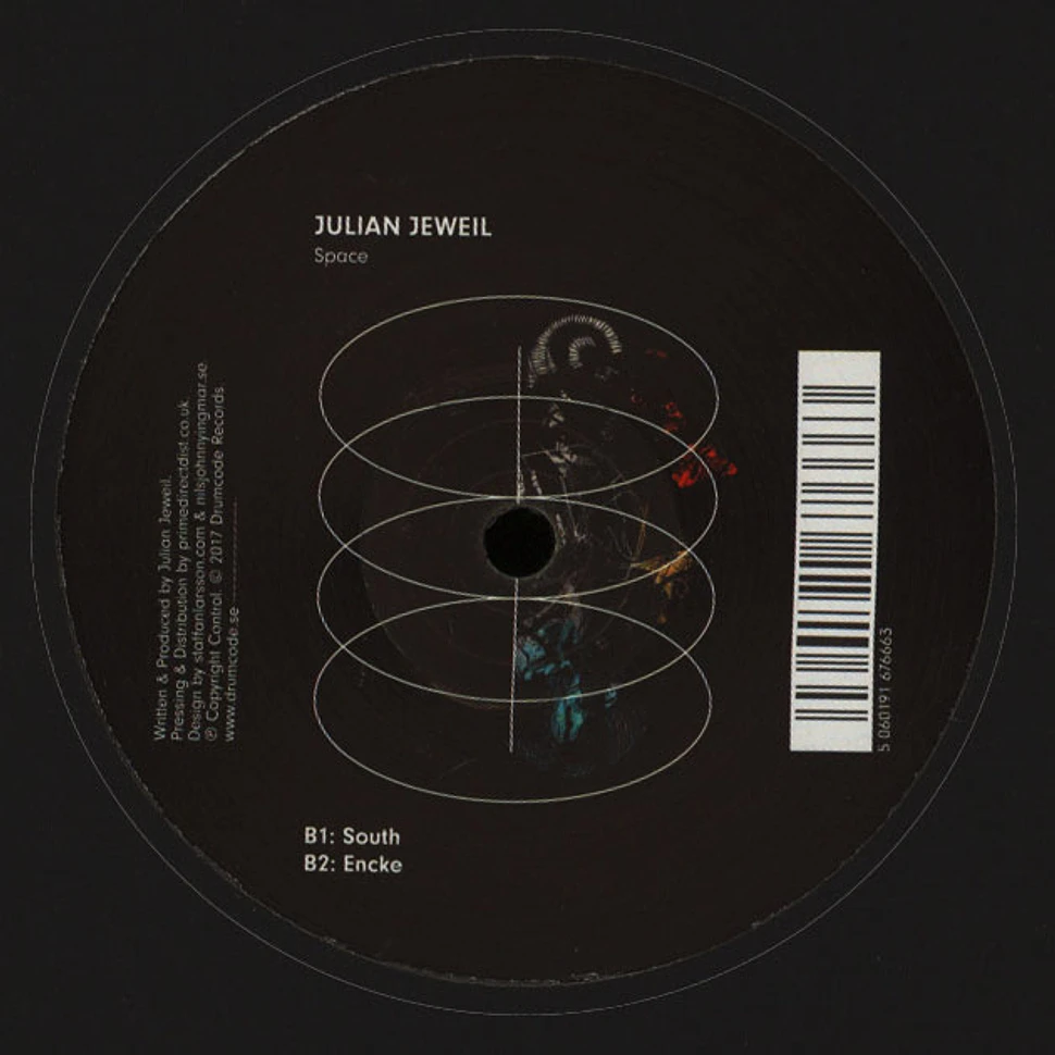 Julian Jeweil - Space