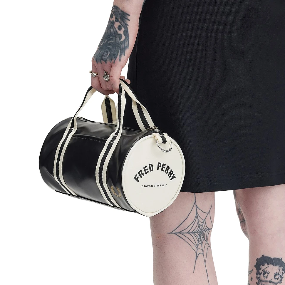 Fred Perry - Classic Mini Barrel Bag