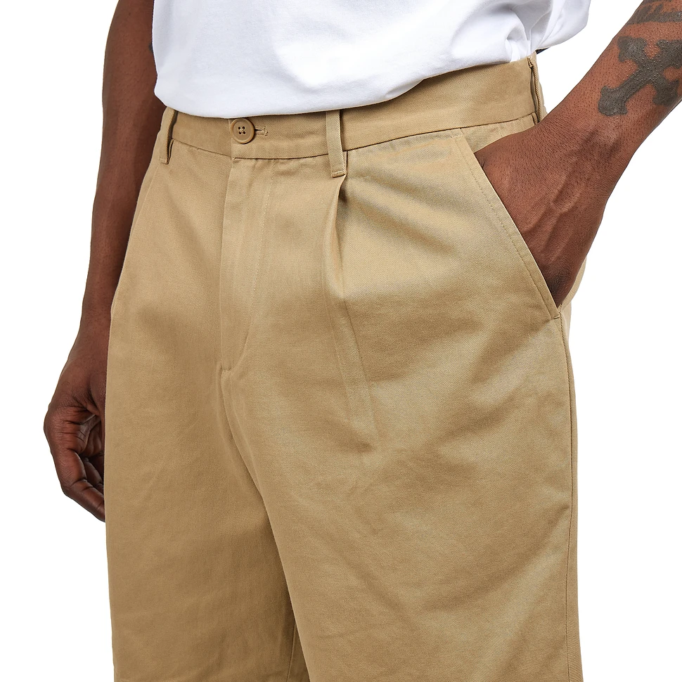 Fred Perry - Long Pleated Short