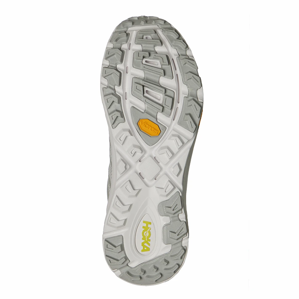 HOKA - Mafate Three 2