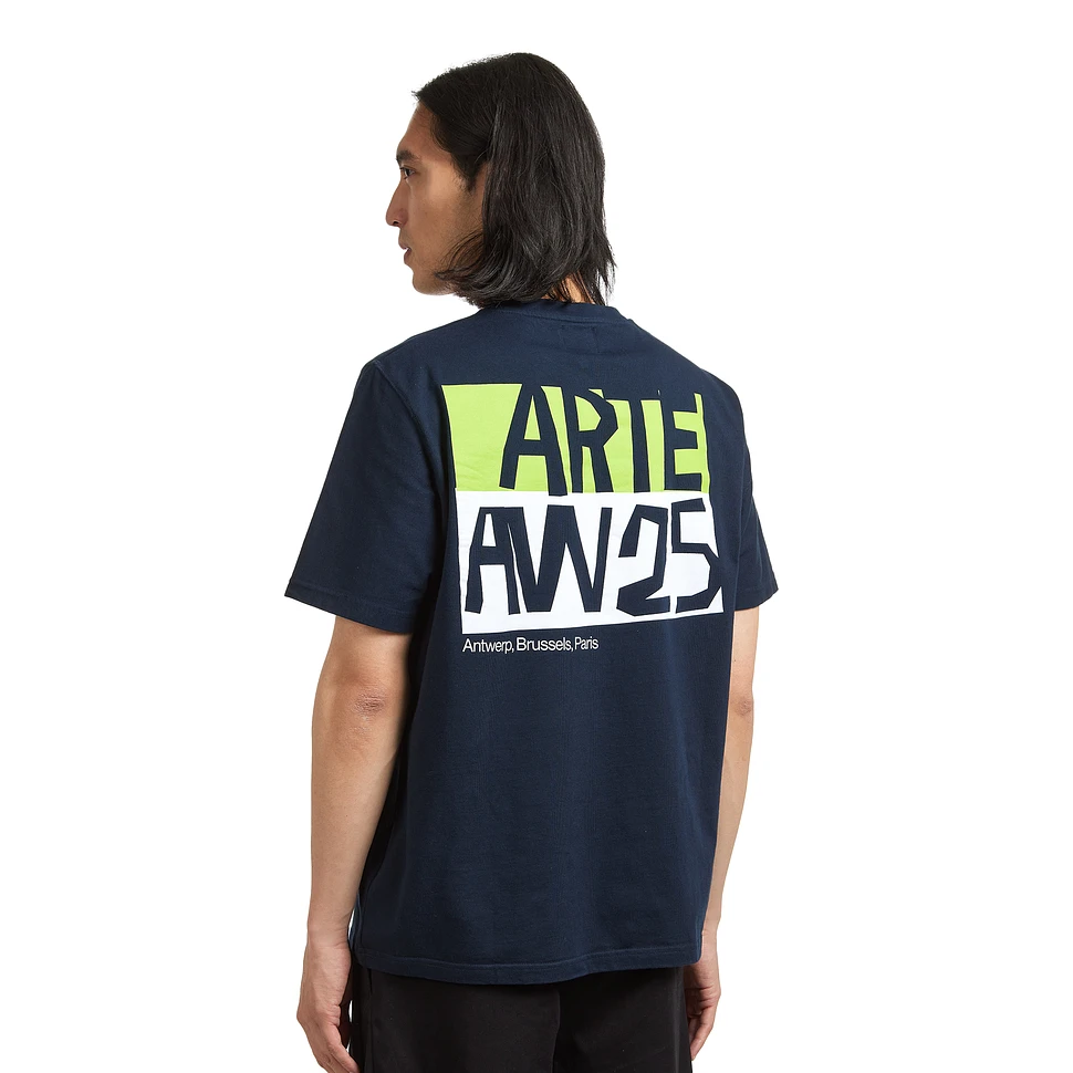 Arte Antwerp - Cut Out Print T-Shirt