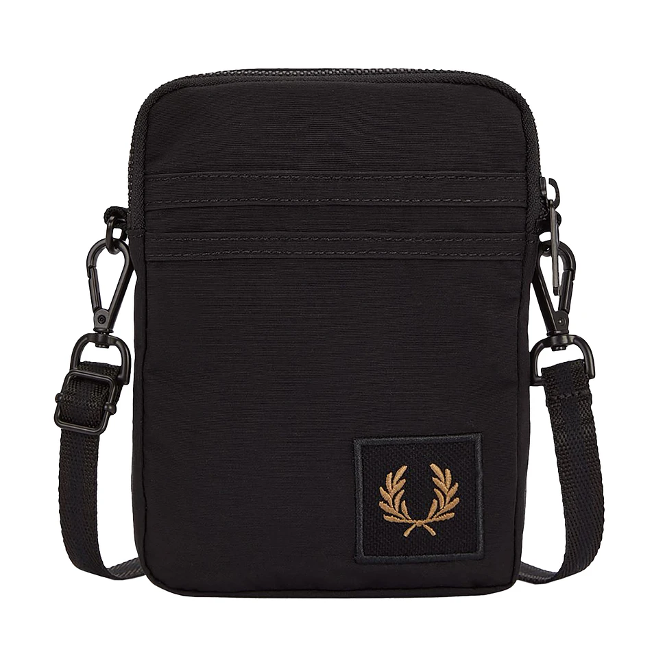 Fred Perry - Nylon Badge Small Side Bag