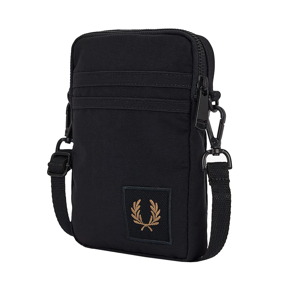 Fred Perry - Nylon Badge Small Side Bag