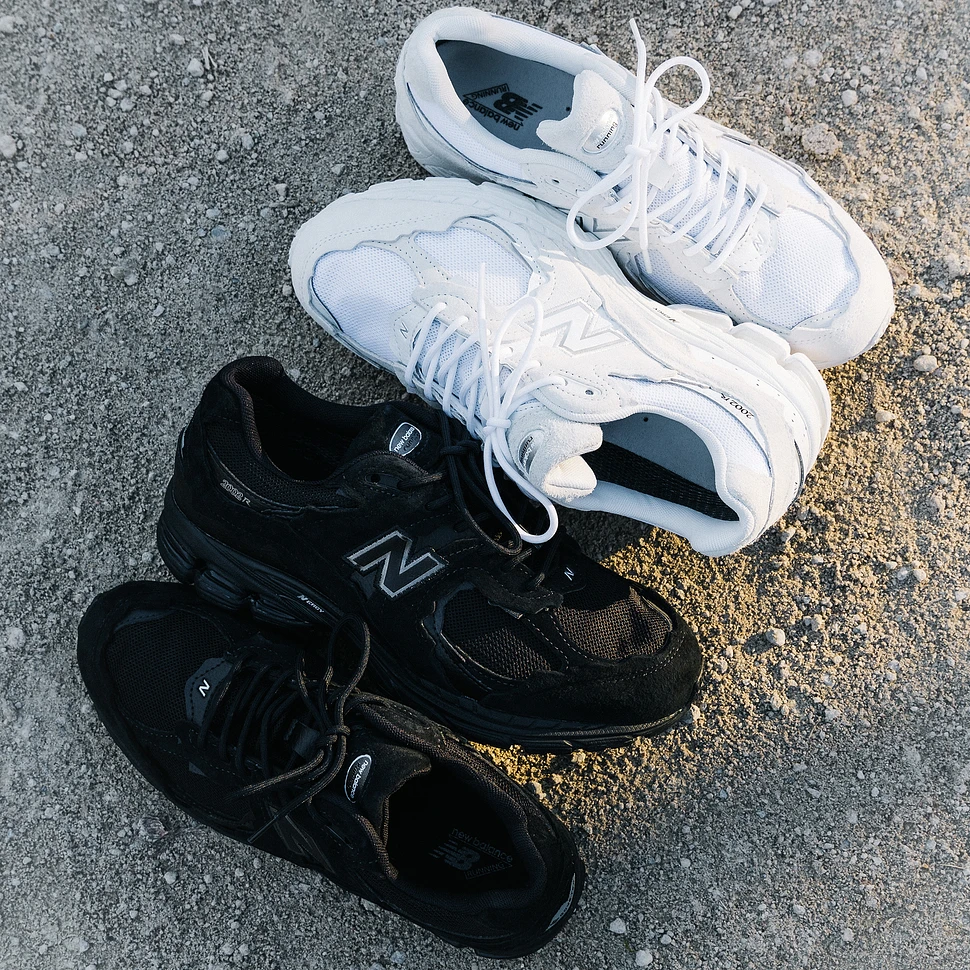 New Balance - U2002 DXA Gore-Tex