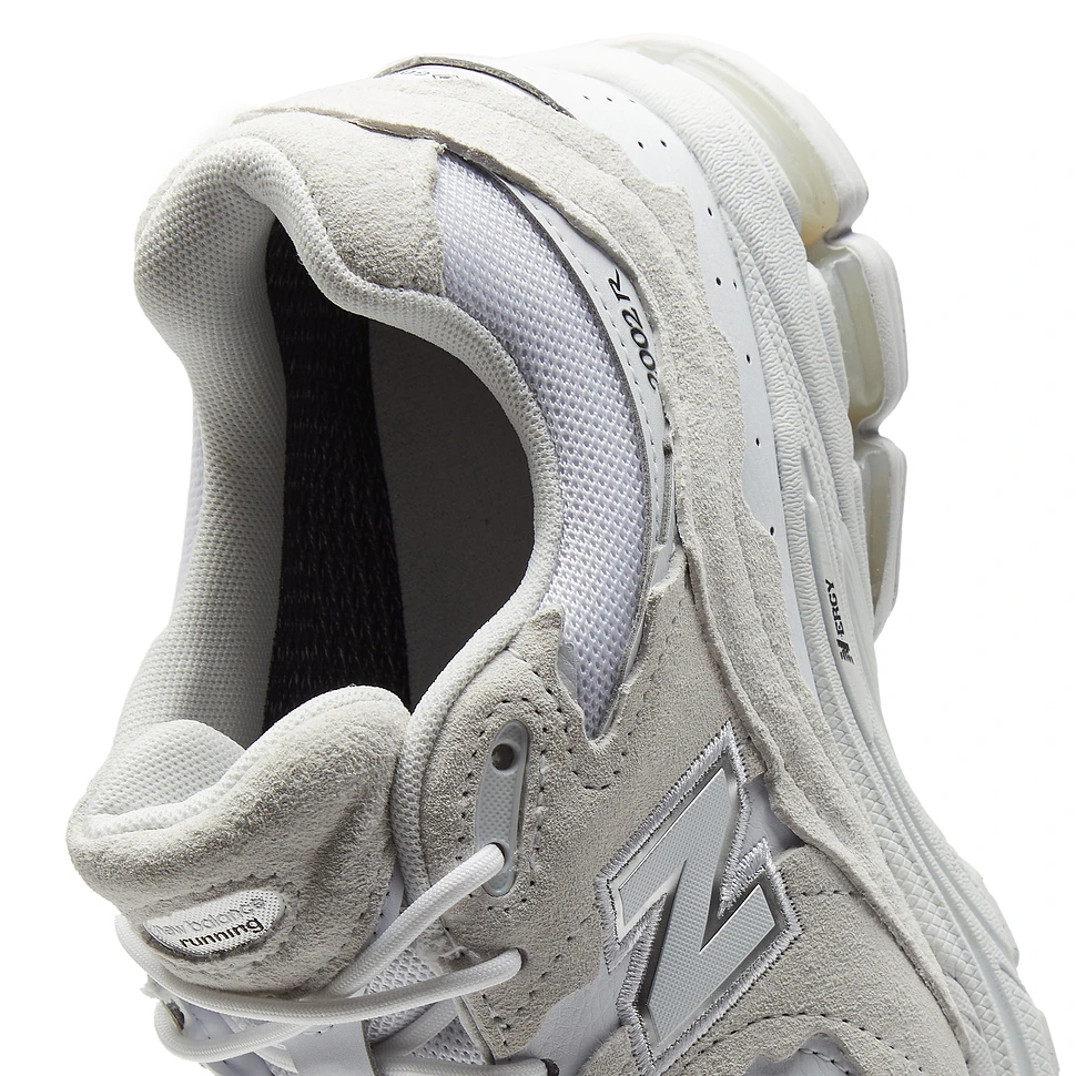 New Balance - U2002 DXA Gore-Tex