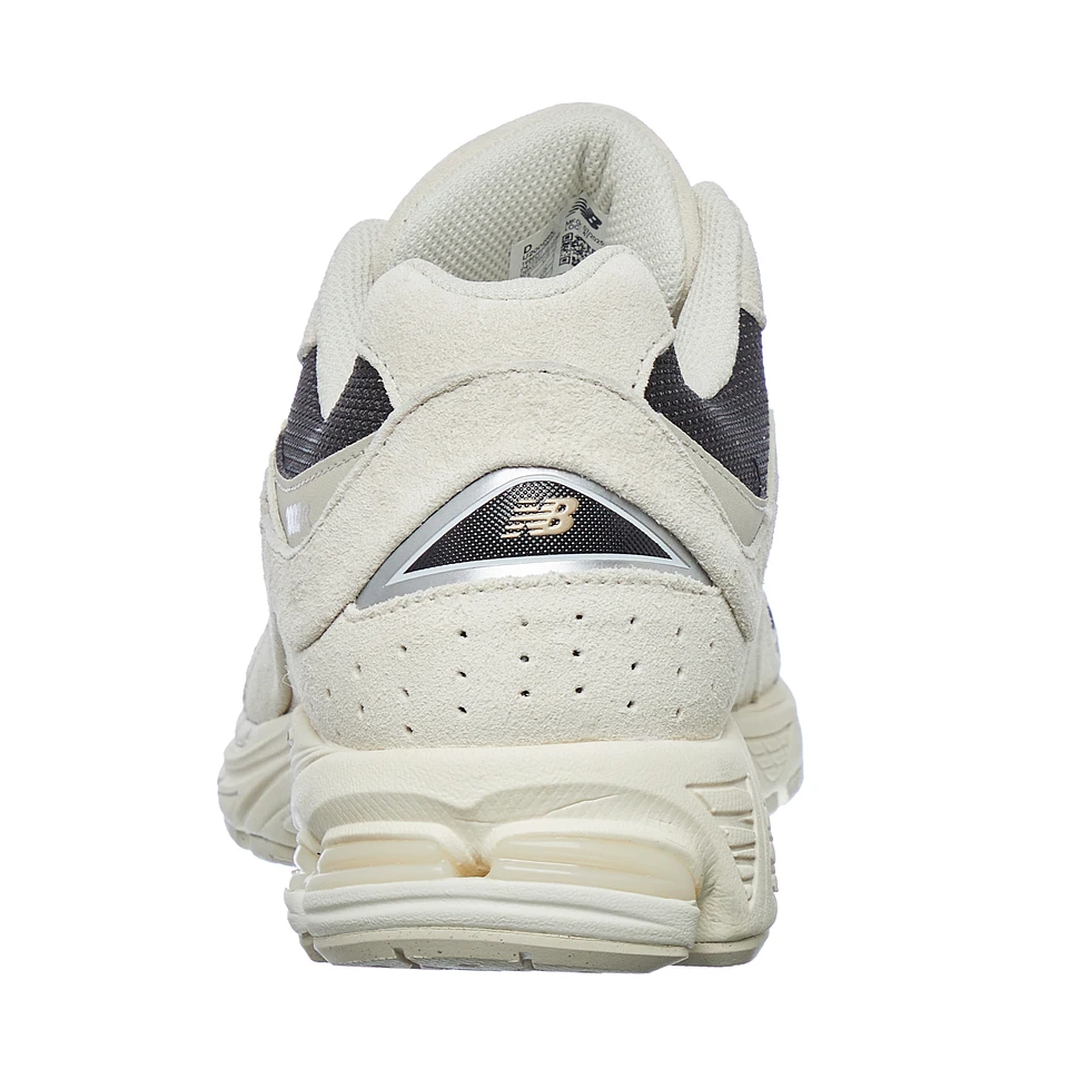 New Balance - U2002 RN