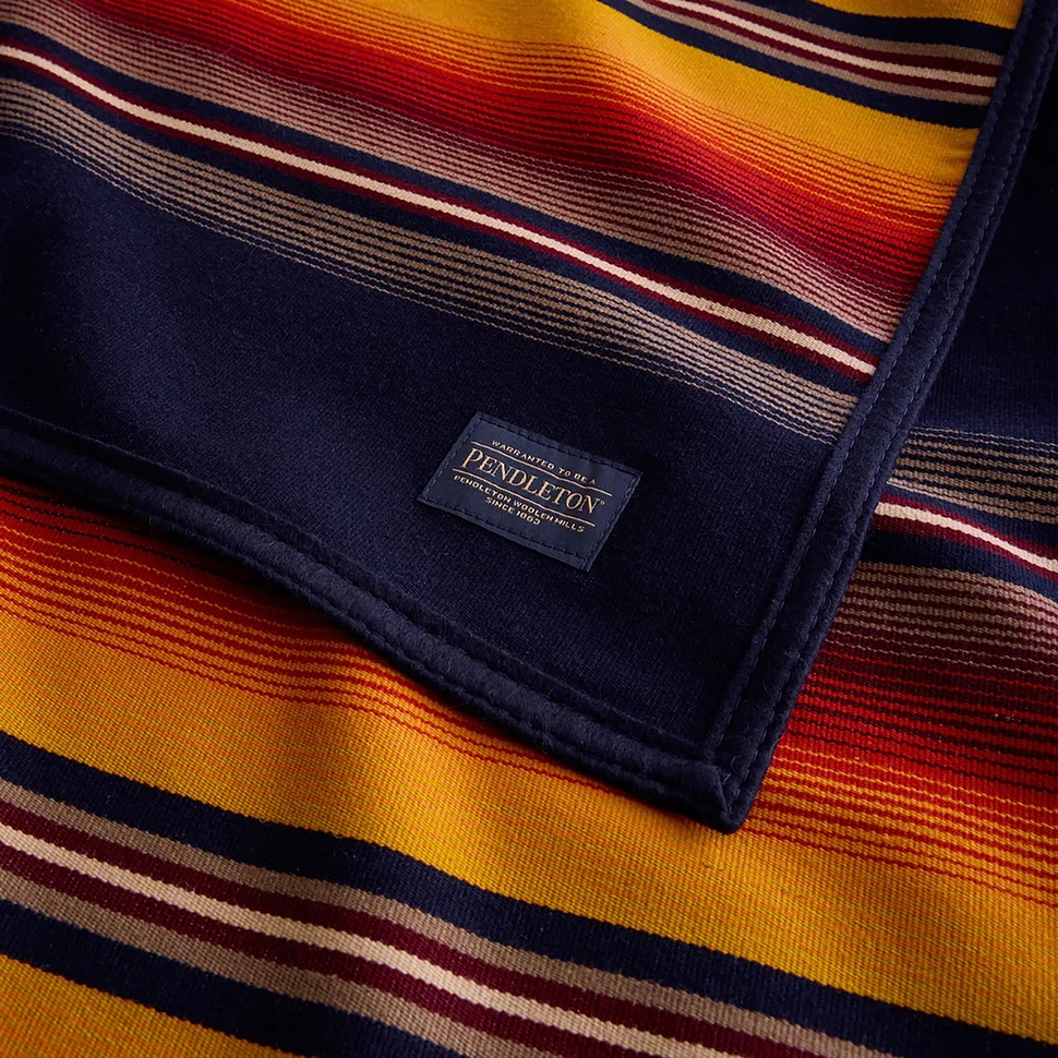 Pendleton - Serape Robe