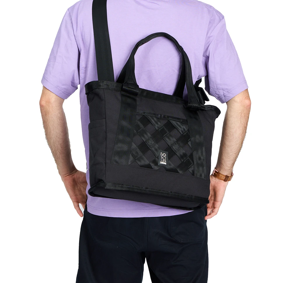 Chrome Industries - Barrage 16L Office Tote (Black X) | HHV
