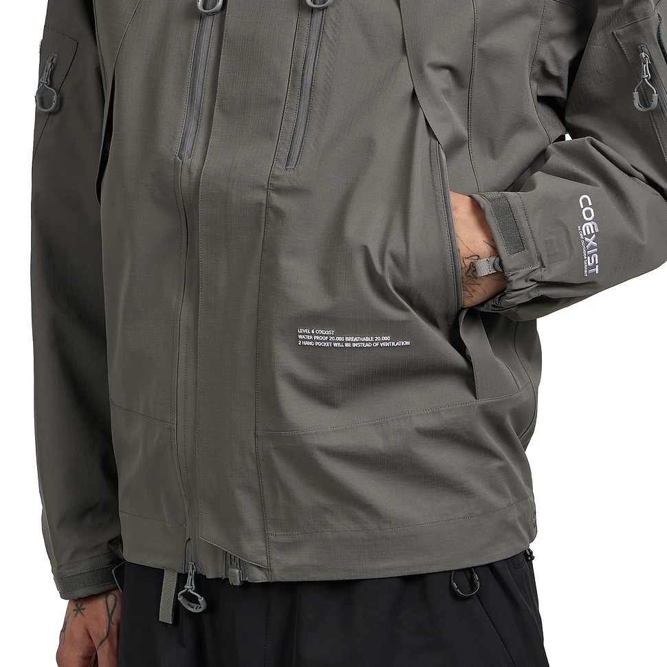 CMF Outdoor Garment - Level6 Mod Coexist