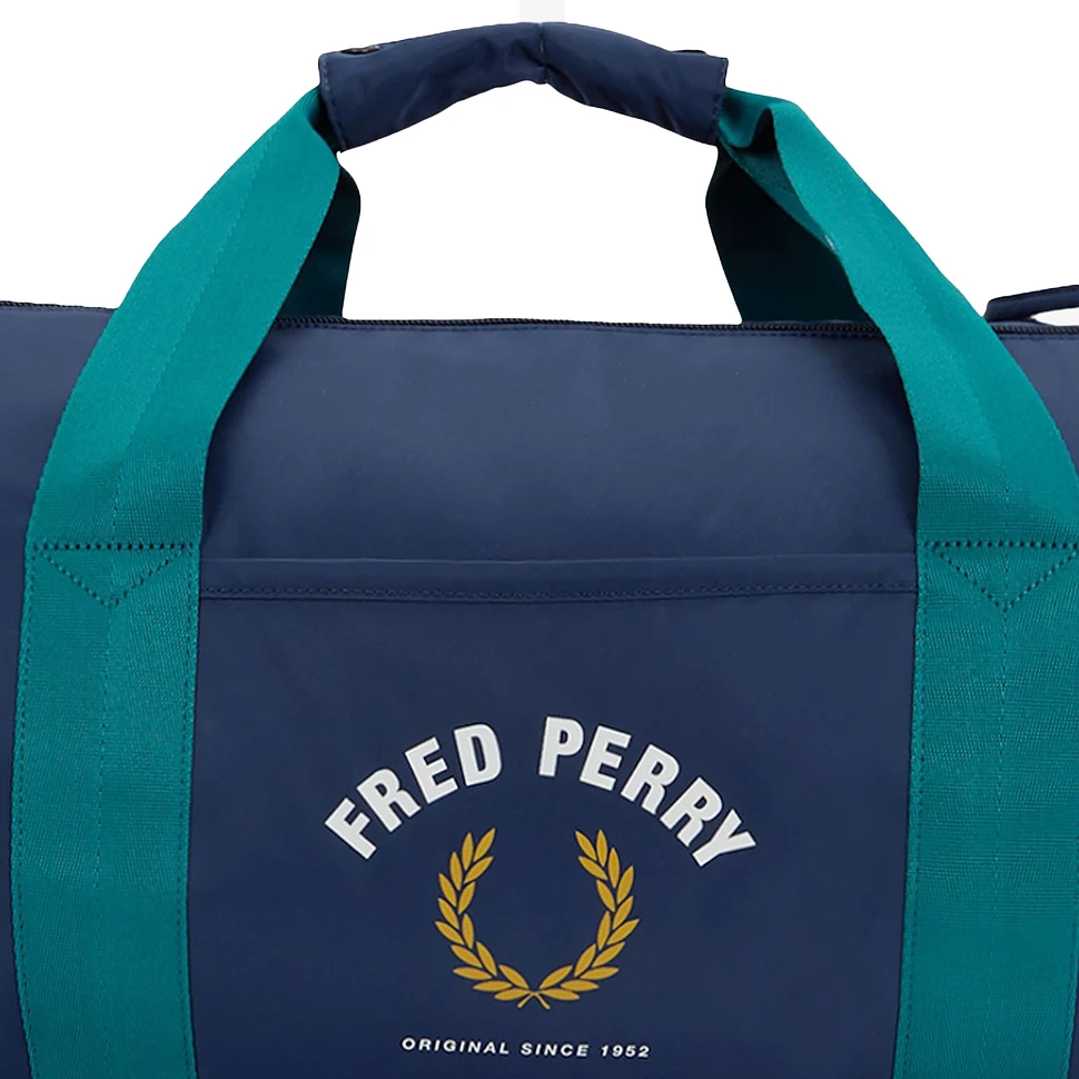 Fred Perry - Sport Nylon Large Barrel Bag