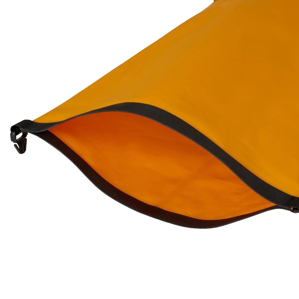 The North Face - Base Camp Dry Bag 18L
