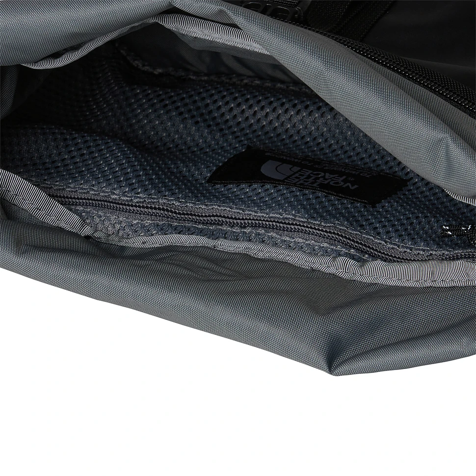 The North Face - Base Camp Shoulder Bag