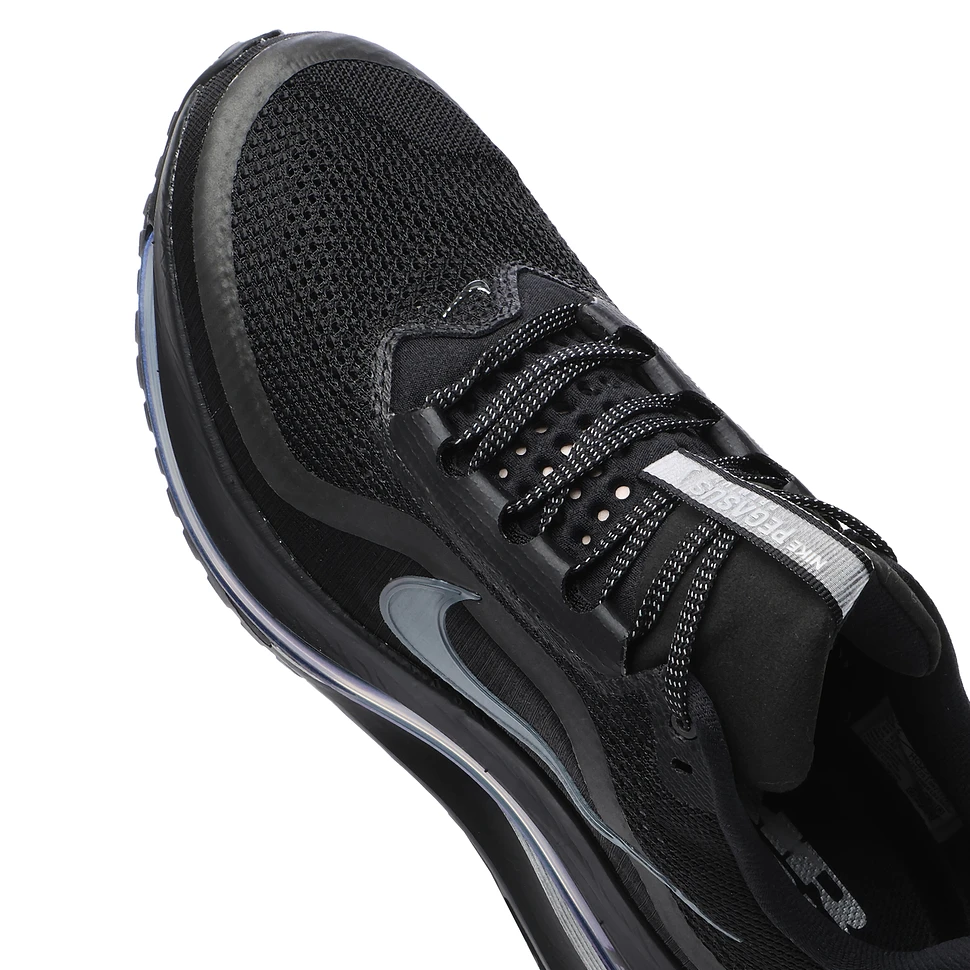 Nike - Pegasus Premium