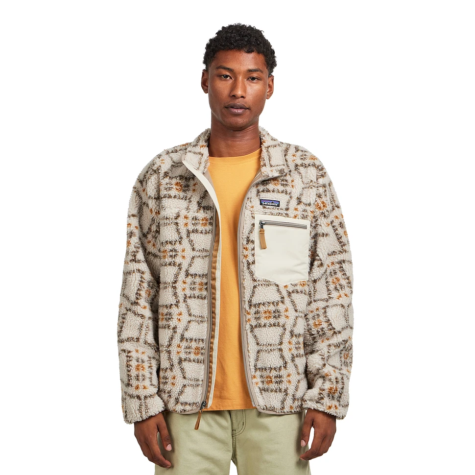 Patagonia - Classic Retro-X Jacket (Snowshoe Hare / Natural) | HHV