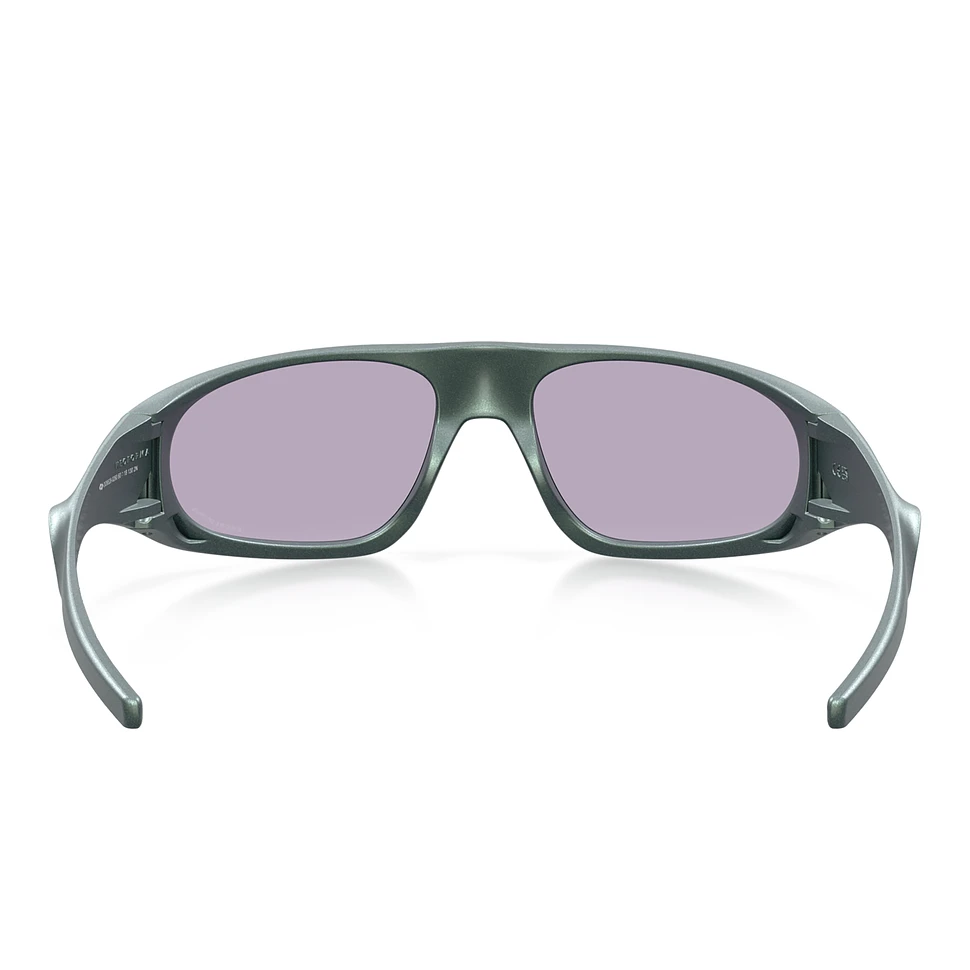 Oakley - Neoforma